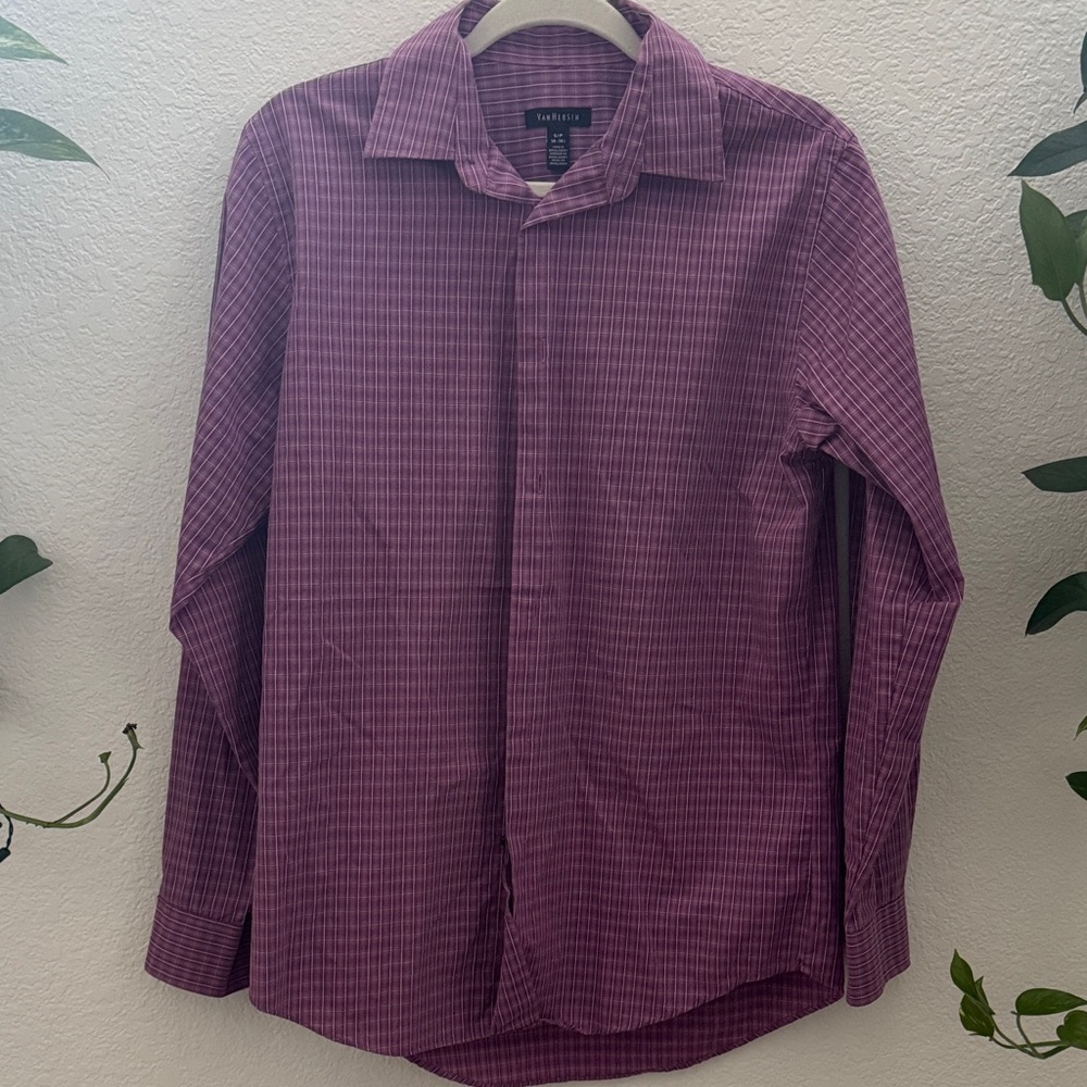 Van Heusen Purple Plaid Long Sleeve Dress Shirt Men’s Size Small